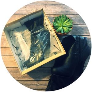 NEVER WORN Bonnibel Thigh High Black Stiletto Boot